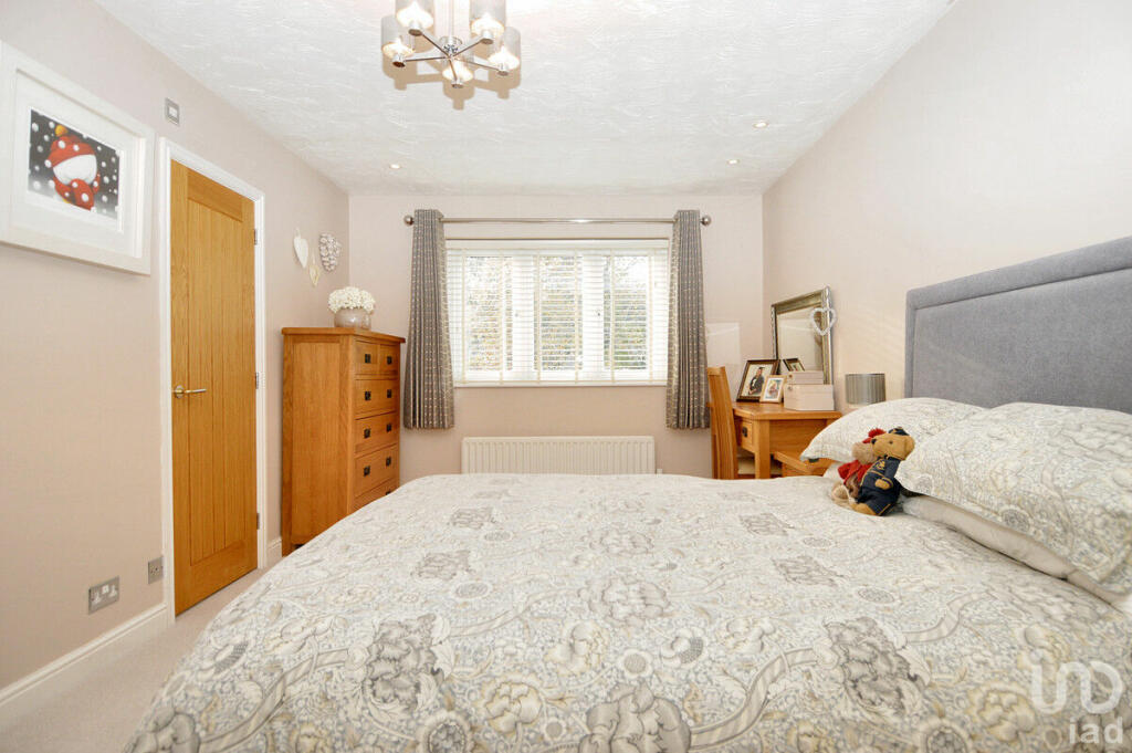 Additional property image - Bishops Walk, Cradley Heath, B64