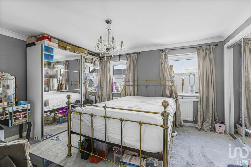 Additional property image - Carters Drive, Stansted, CM24