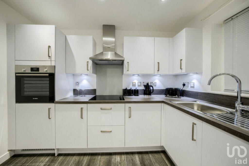 Additional property image - Victoria Crescent, Solihull, B90