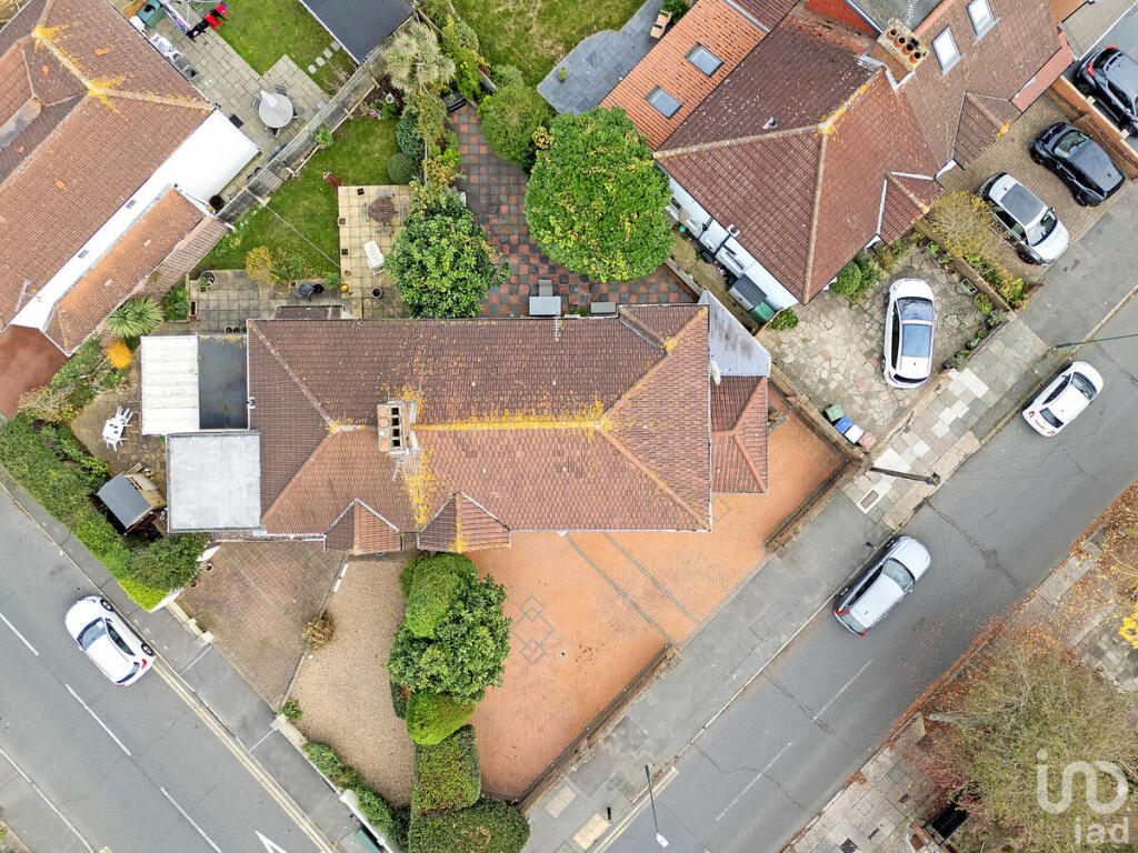 Additional property image - Normanhurst Avenue, Bexleyheath, DA7