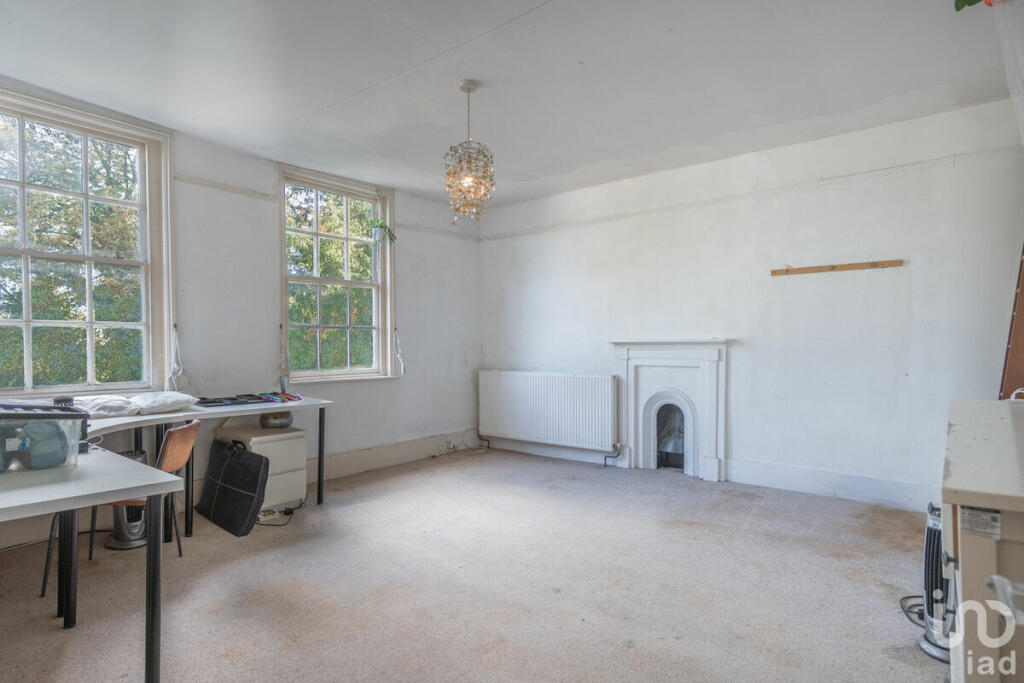 Additional property image - London Road, Bishop's Stortford, CM23