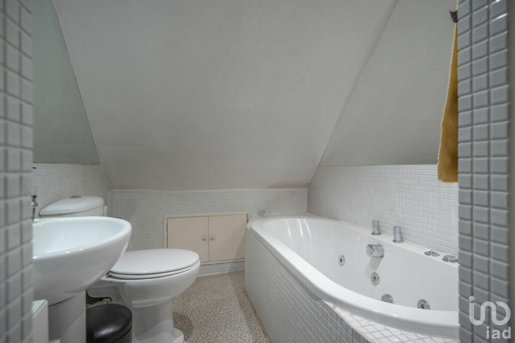 Additional property image - London Road, Bishop's Stortford, CM23