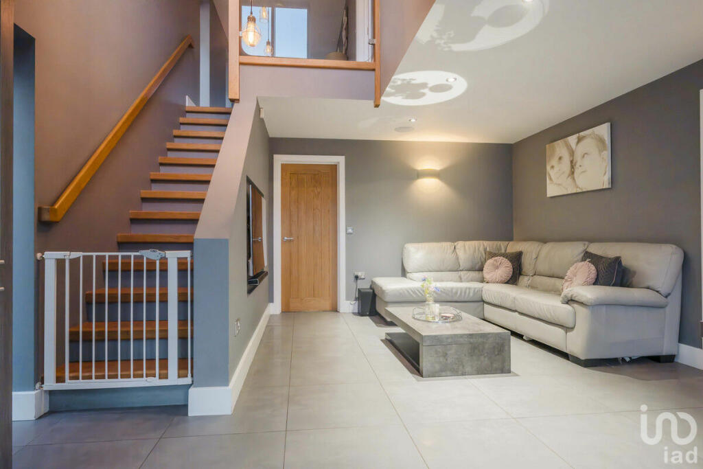 Additional property image - Martins Lane, Little Downham, Ely