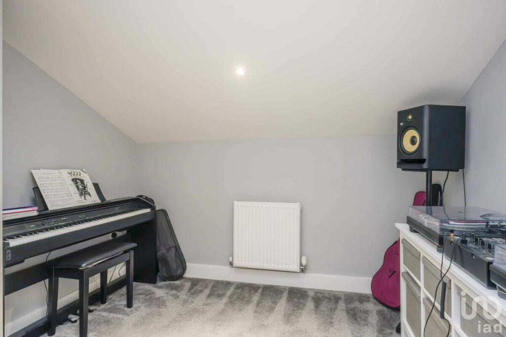 Additional property image - Martins Lane, Little Downham, Ely