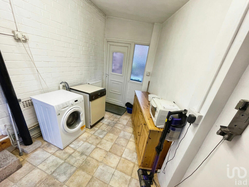 Additional property image - Allendale Grove, Birmingham, B43