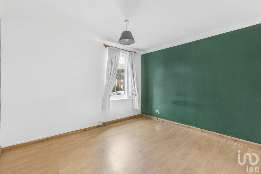 Additional property image - stoney Common, Stansted, CM24