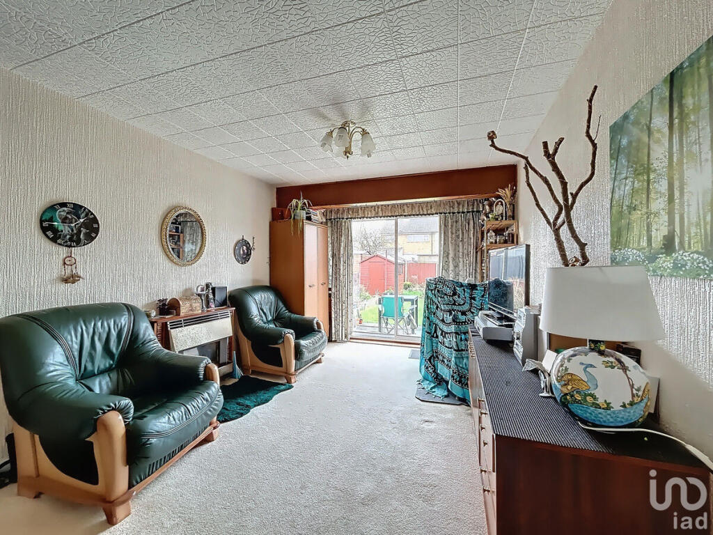 Additional property image - Church Leys, Harlow, CM18