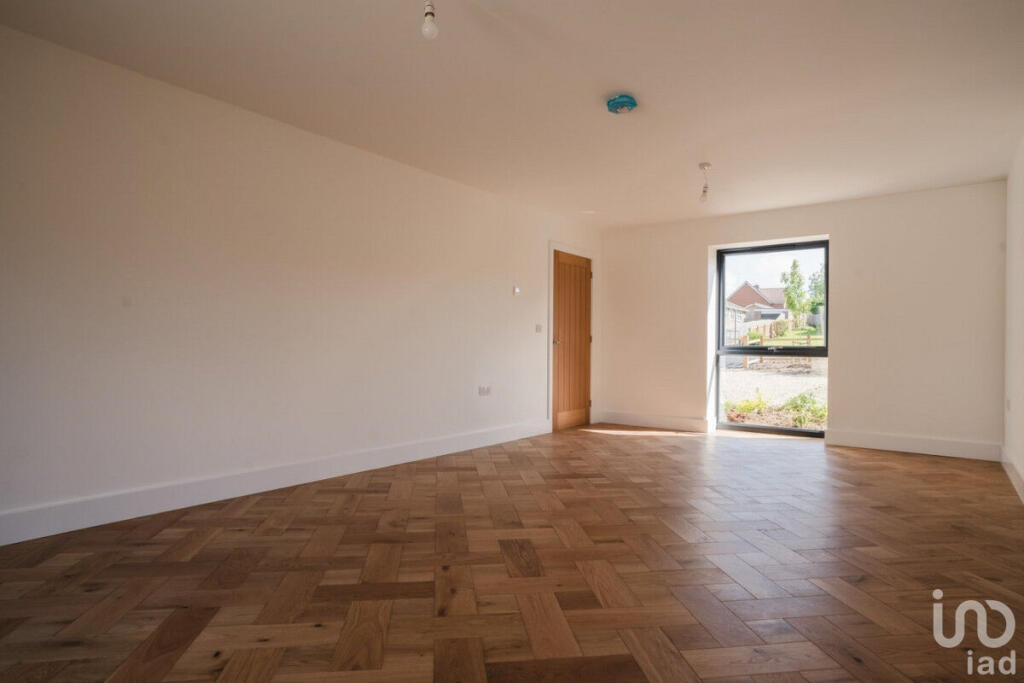 Additional property image - Mereside Soham, Ely, CB7