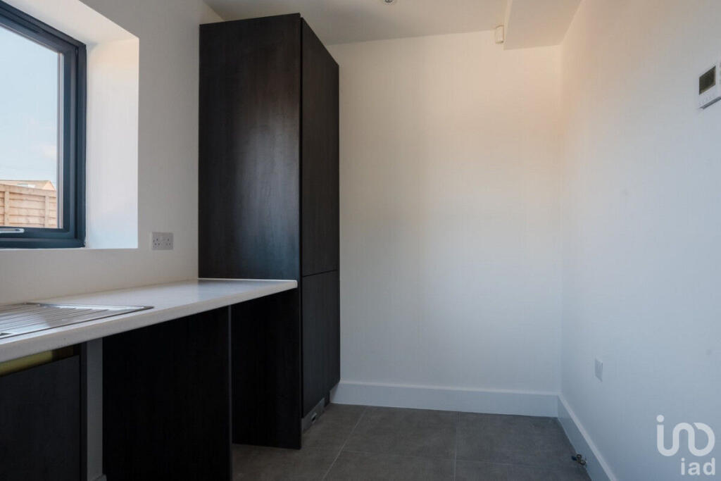 Additional property image - Mereside Soham, Ely, CB7