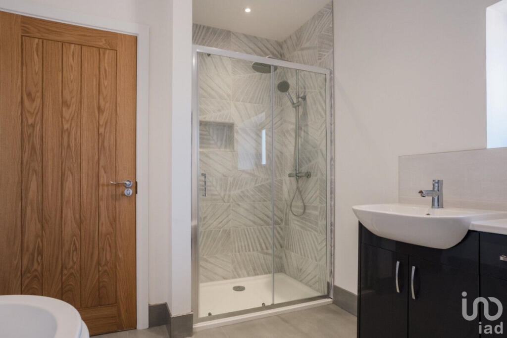 Additional property image - Mereside Soham, Ely, CB7
