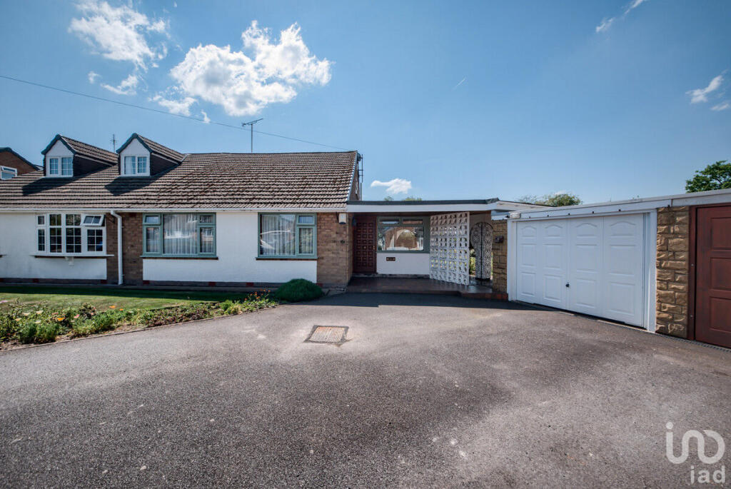 Main image of property: Pinewood Drive, Coventry, CV3