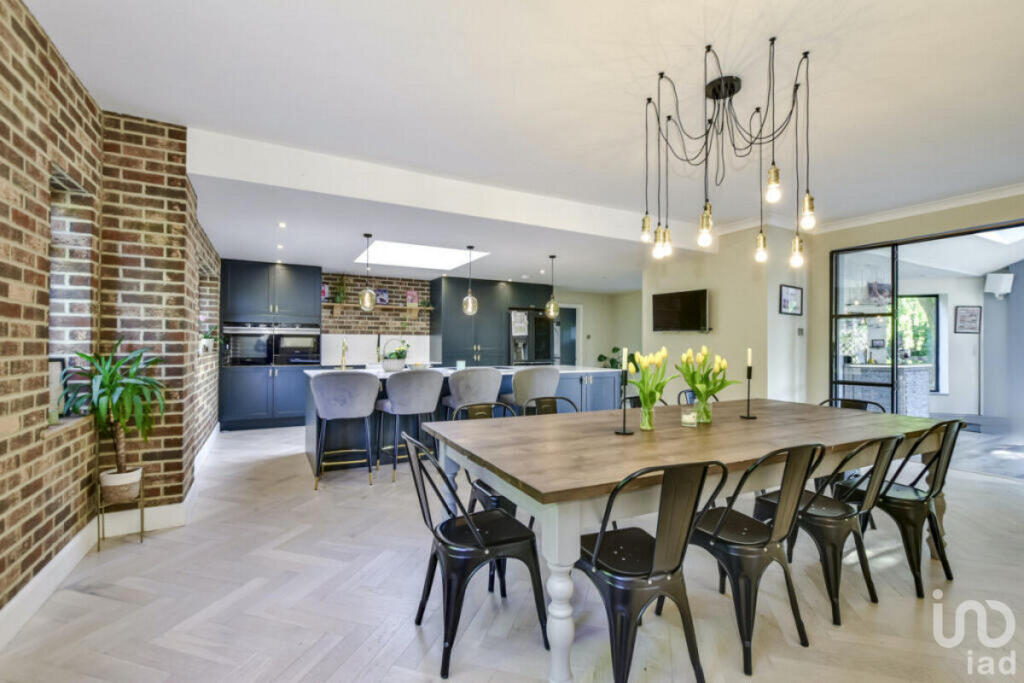 Main image of property: Warren Lane,, Stanmore, HA7