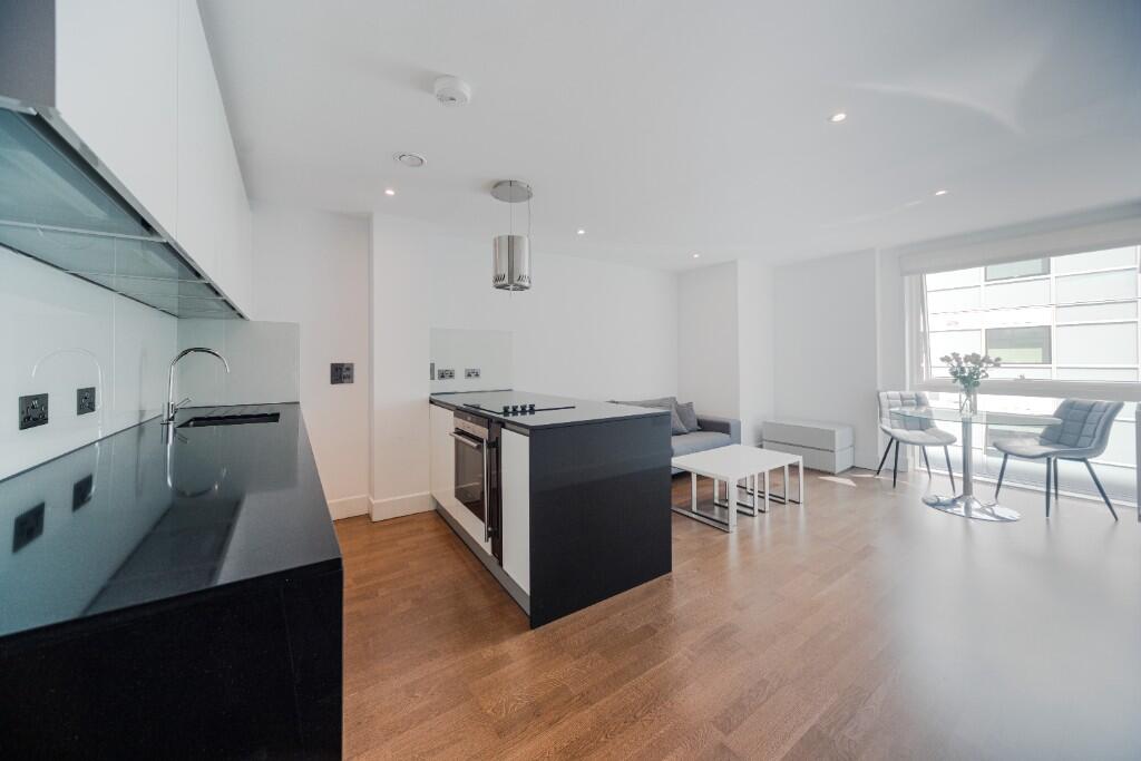 Main image of property: Whitechapel High Street, London, E1