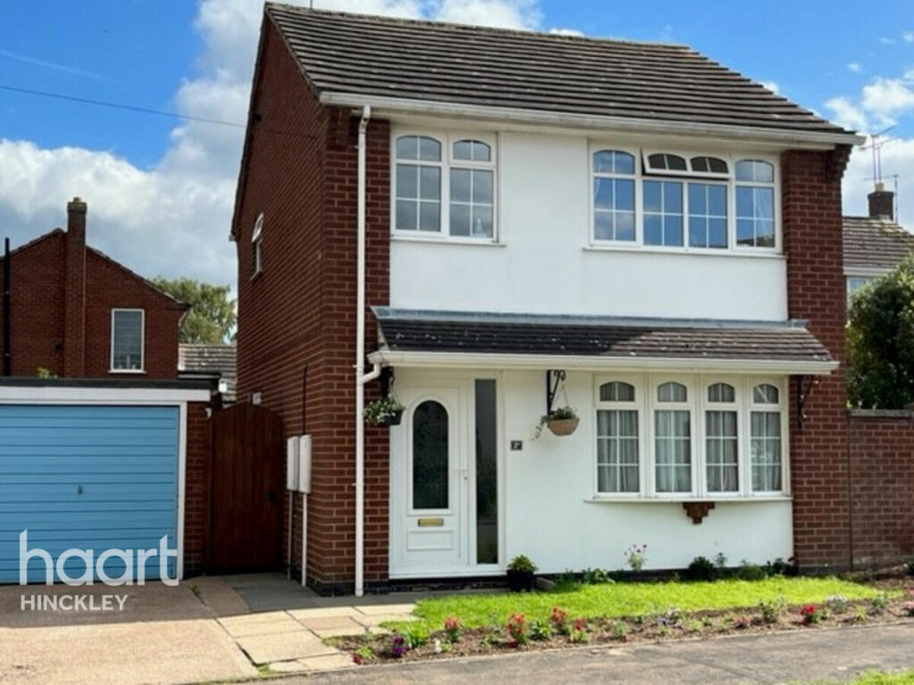 3 bedroom detached house for sale in Sharnford Road, SAPCOTE, LE9