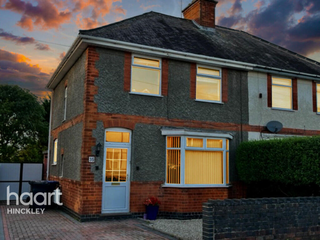 3 bedroom semidetached house for sale in Bardon Road, Barwell, LE9