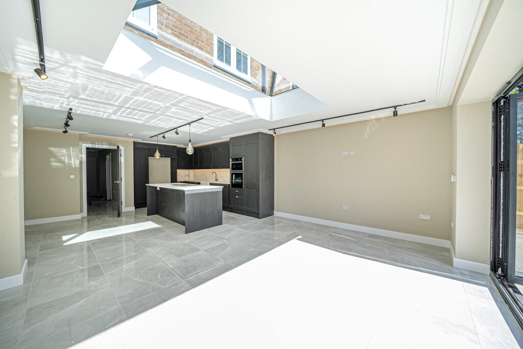Main image of property: Redpender Court, The Rise, Winchester, SO22