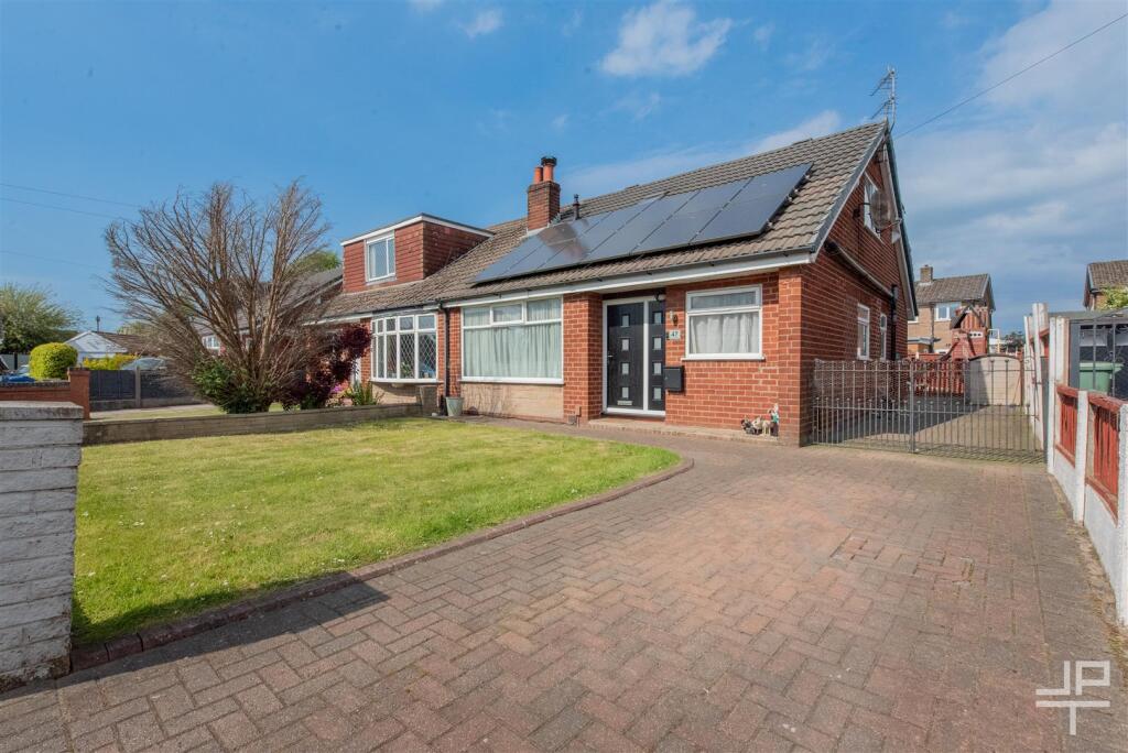 Main image of property: Kenilworth Road, Lowton, Warrington, WA3 2AZ