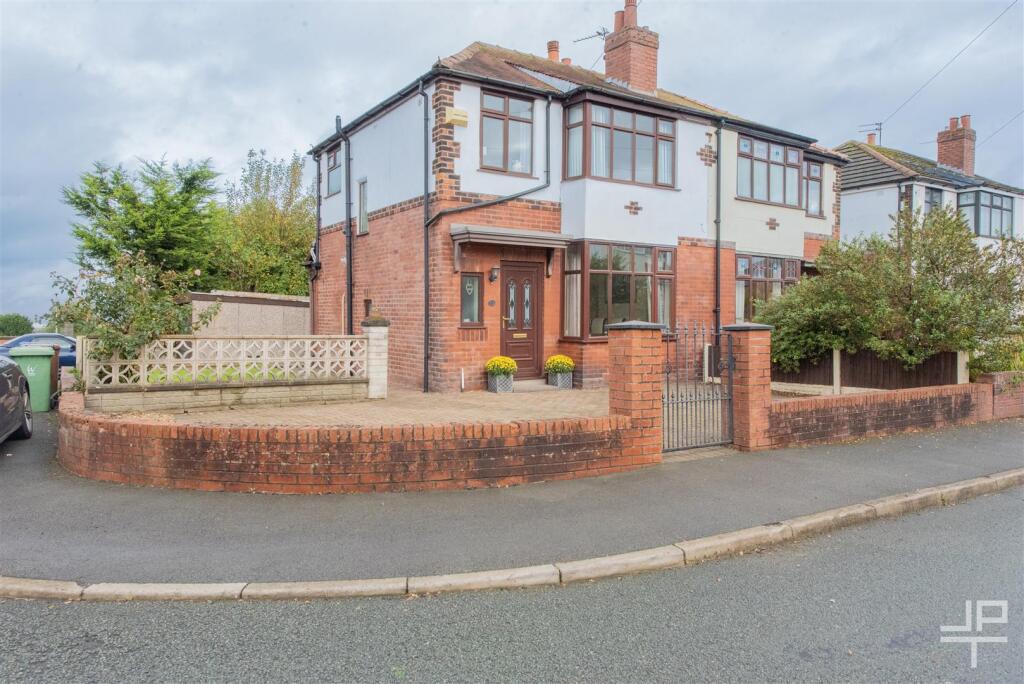 Main image of property: Pear Tree Grove, Tyldesley, Manchester M29 8PD