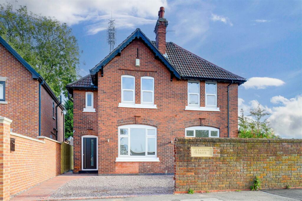 4 bedroom detached house for sale in Ransom Drive, Mapperley, Nottinghamshire, NG3 5LR, NG3