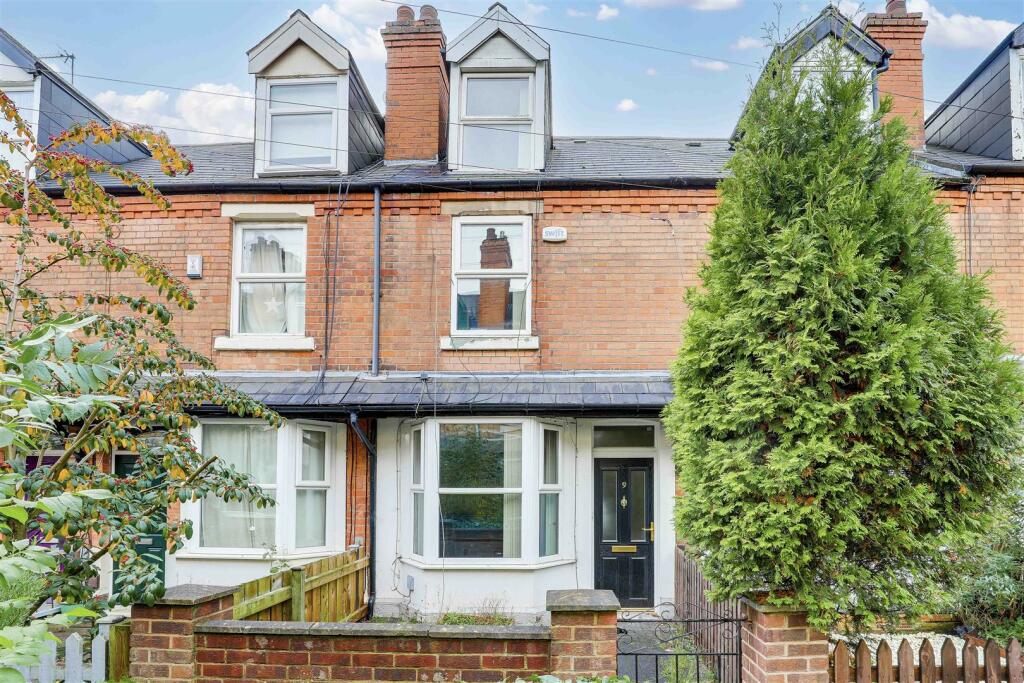 3 bedroom terraced house for sale in Wycliffe Grove, Mapperley, Nottinghamshire, NG3 5FP, NG3