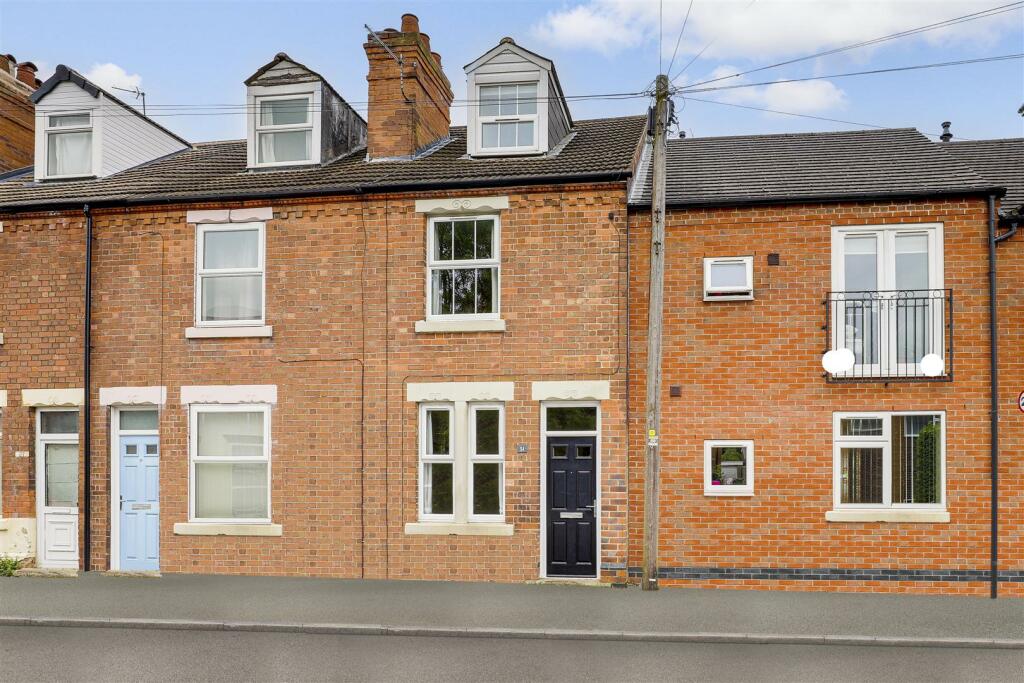 3 bedroom terraced house for sale in Querneby Road, Nottingham
