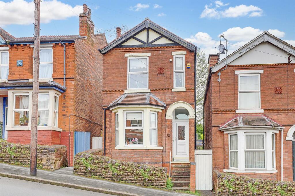3 bedroom detached house for sale in St. Bartholomews Road