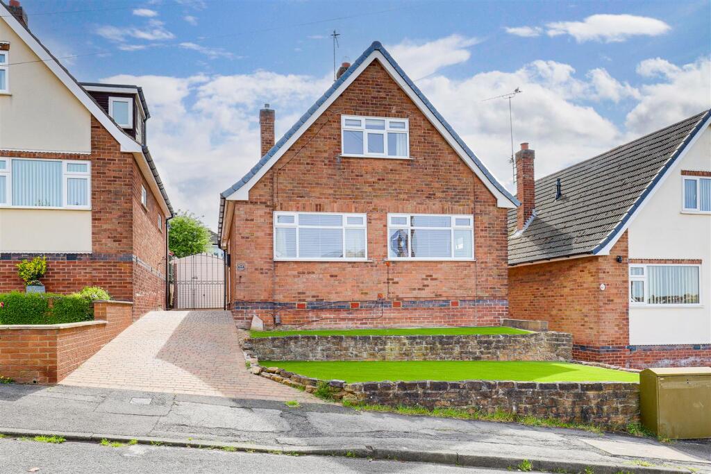 Main image of property: South View Road, Carlton, Nottinghamshire, NG4 3QU