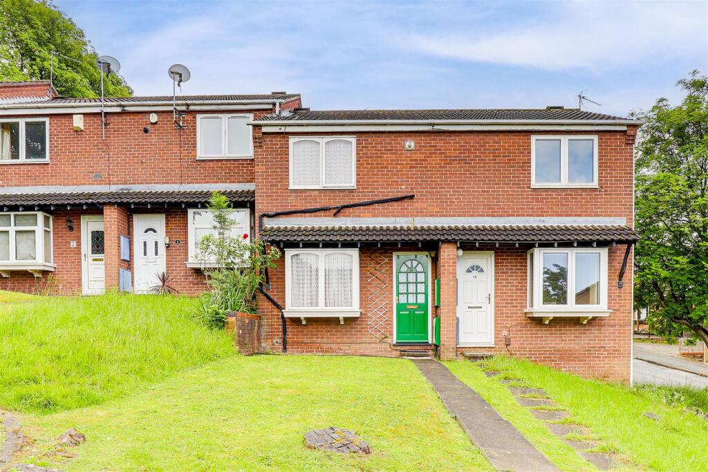Main image of property: Fairmead Close, Nottingham, Nottinghamshire, NG3 3EQ