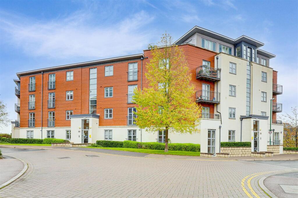 Main image of property: Ockbrook Drive, Mapperley, Nottinghamshire, NG3 6AU