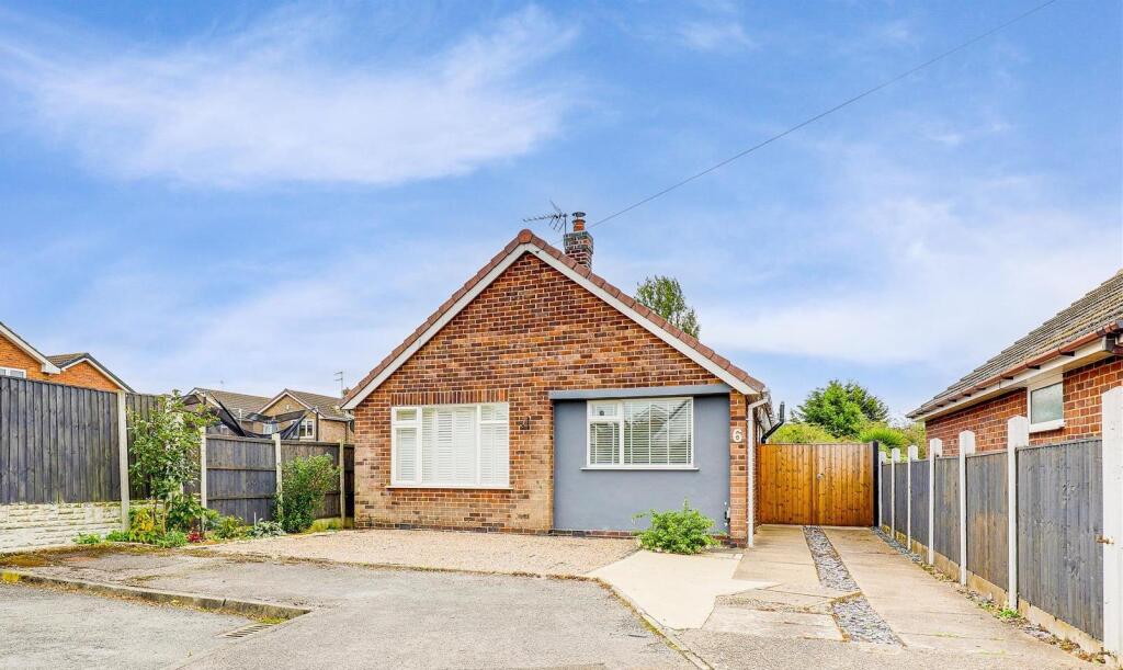 Main image of property: Bracken Close, Carlton, Nottinghamshire, NG4 3QJ