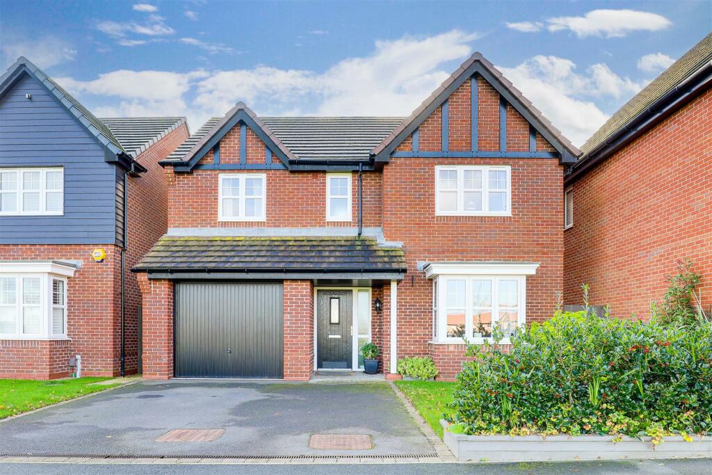 4 bedroom detached house for sale in Seaton Way, Mapperley, Nottinghamshire, NG3 5XB, NG3