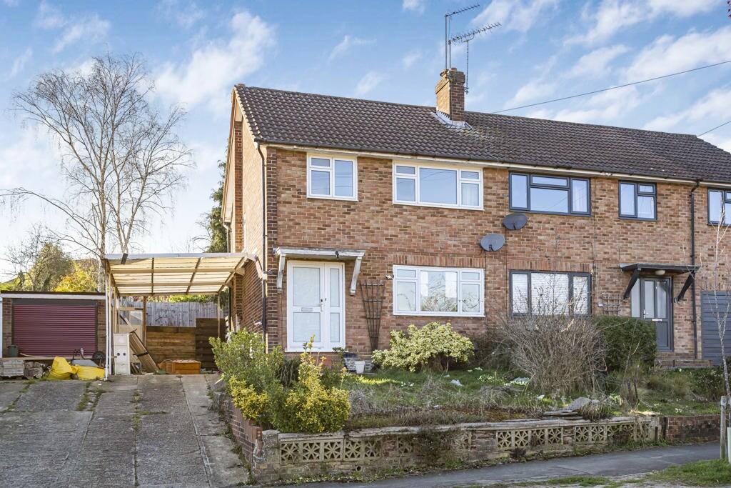 Main image of property: Hermitage Woods Crescent, Woking, Surrey, GU21