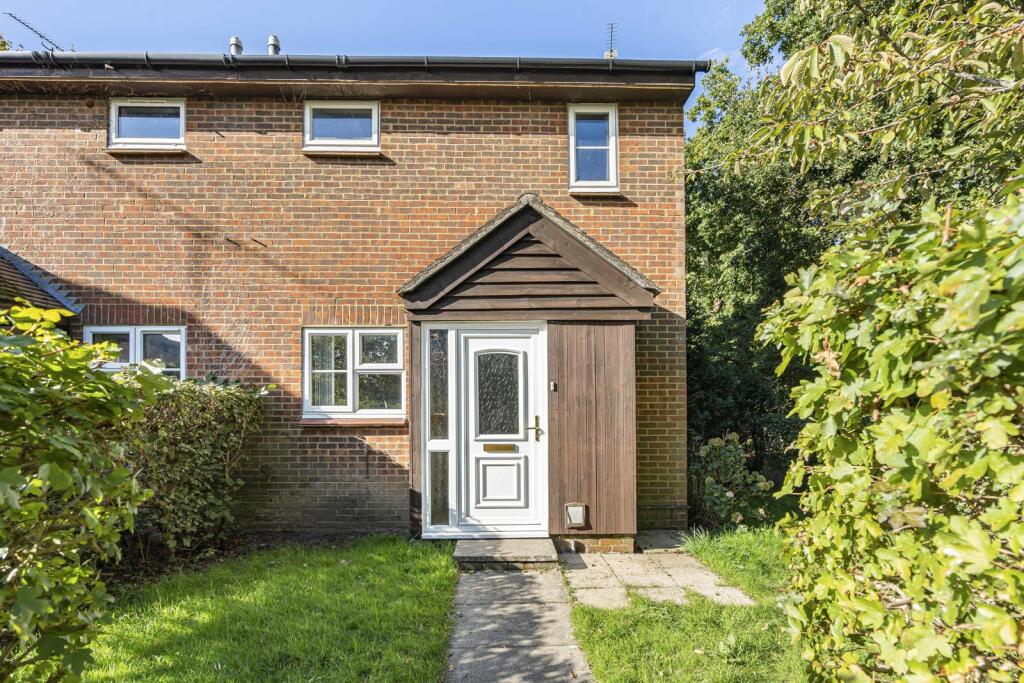 Main image of property: Hawkswell Walk, Woking, Surrey, GU21