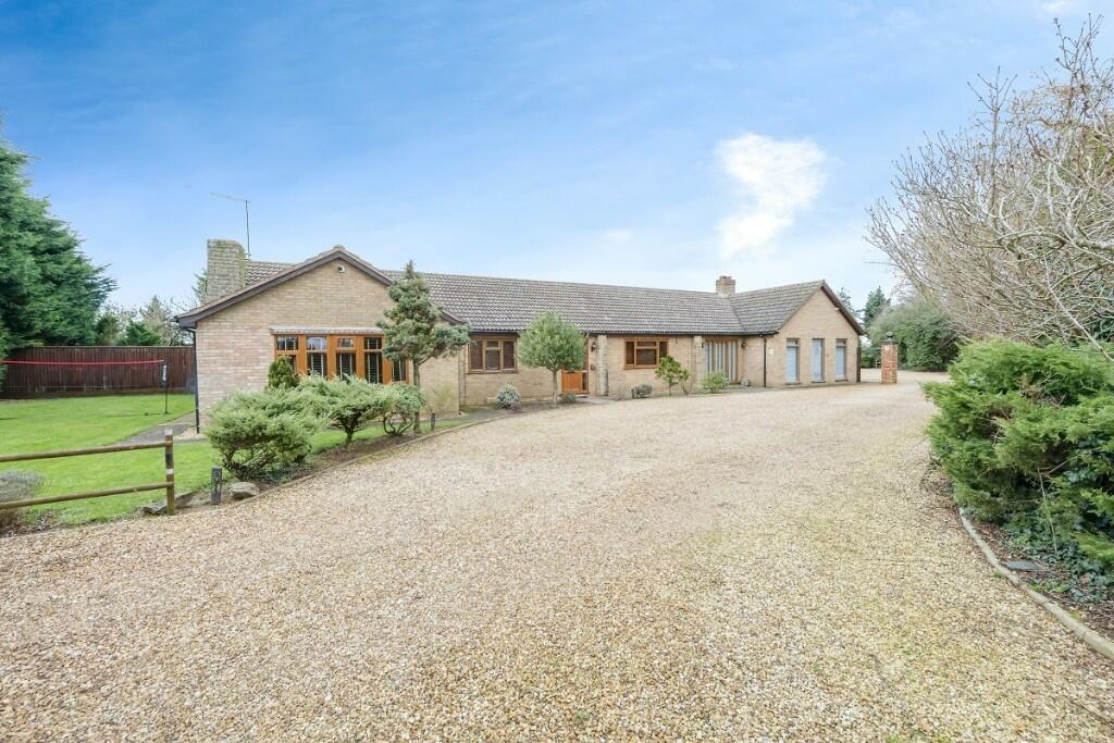 5 bedroom hotel for sale in Bed & Breakfast/Holiday