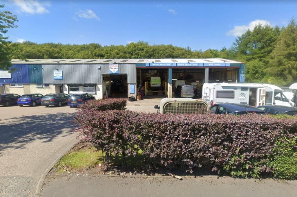 Main image of property: Established MOT Garage - Burnley [BB11 5SX]