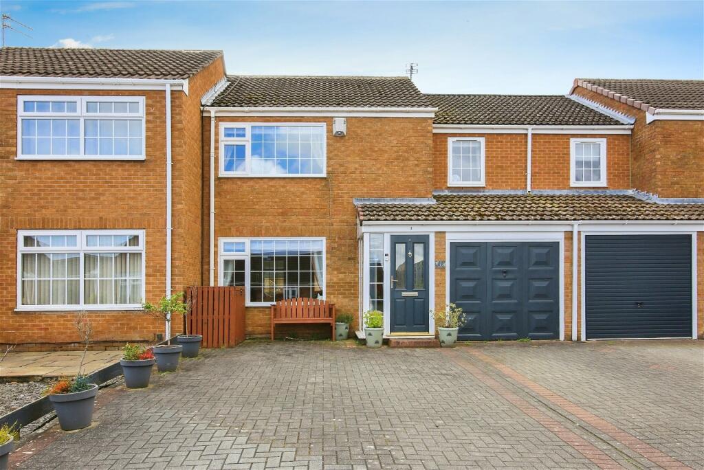 3 bedroom terraced house for sale in Bonchester Close, Bedlington, NE22 6JW, NE22