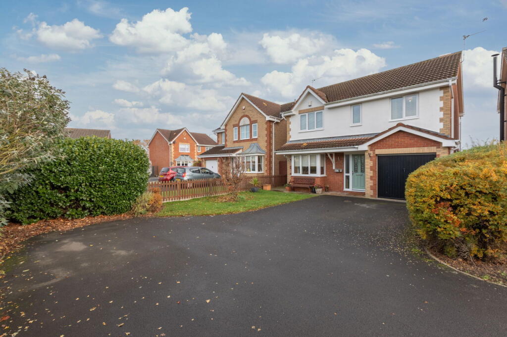 Main image of property: Navan Close, West Sleekburn, Choppington, NE62 5XJ