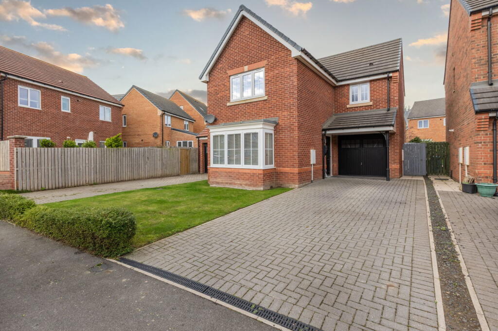 Main image of property: Aylesbury Grange, Cramlington, NE23 6BS