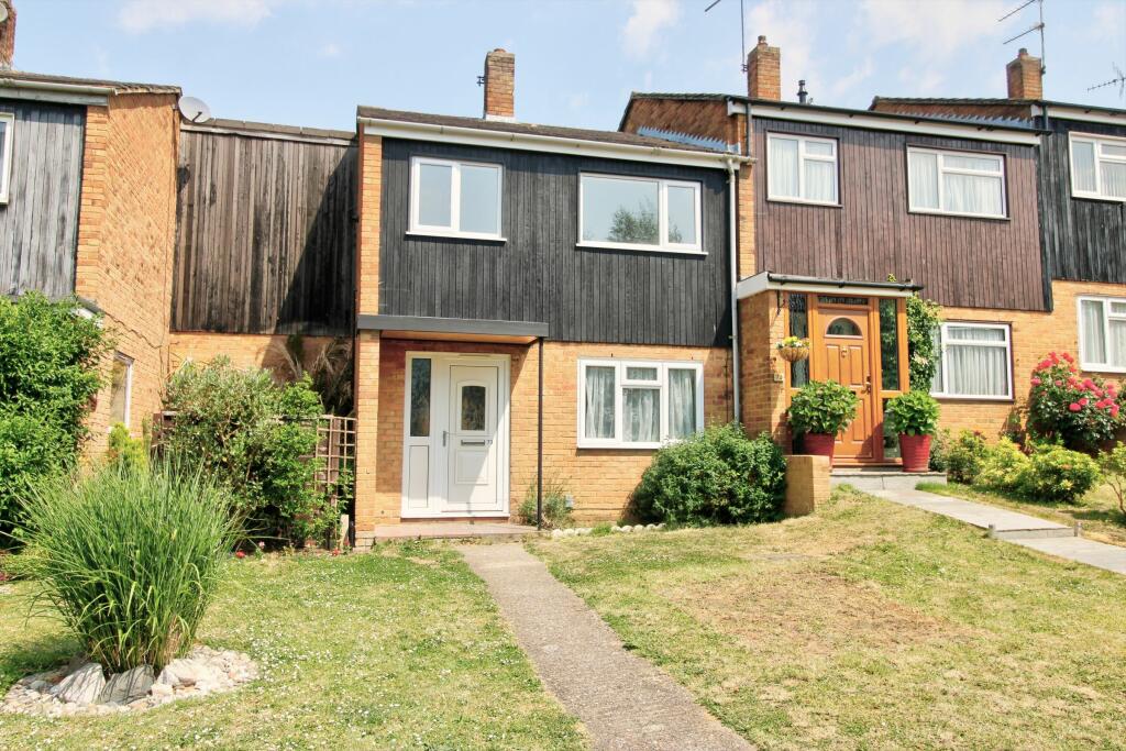 2 bedroom terraced house for sale in Tylney Croft, Harlow, CM19