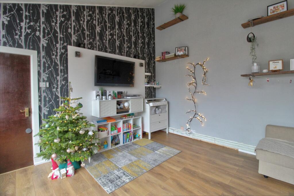 Additional property image - Bishopsfield, Harlow