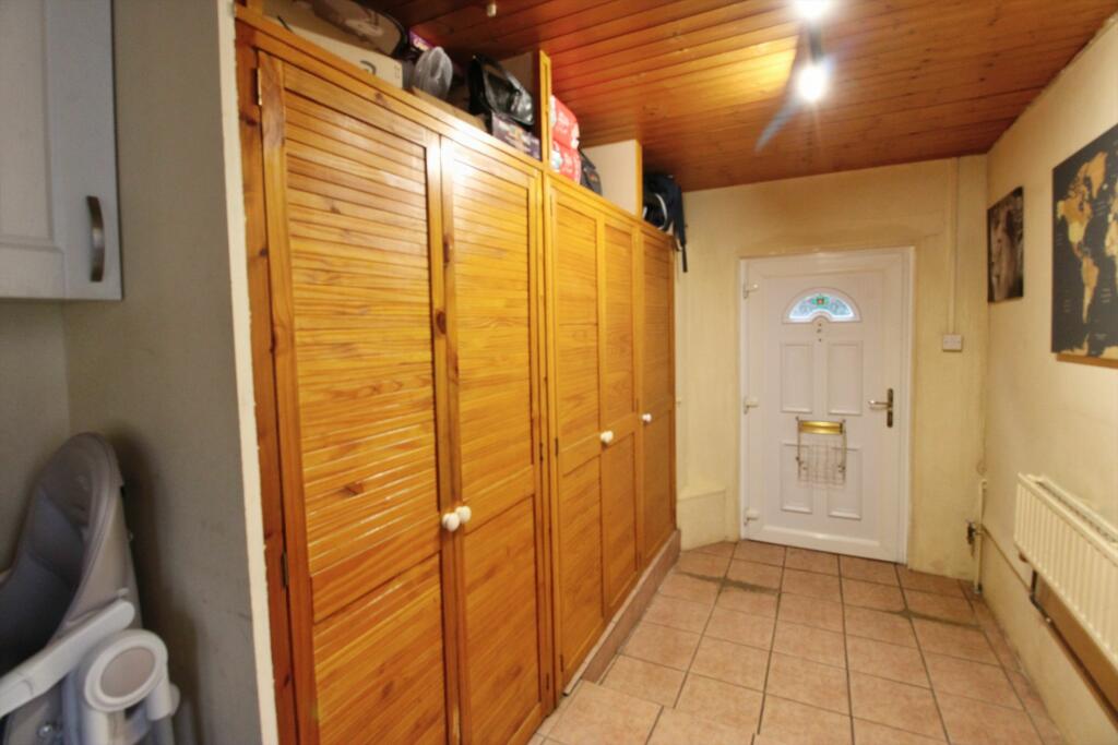Additional property image - Bishopsfield, Harlow