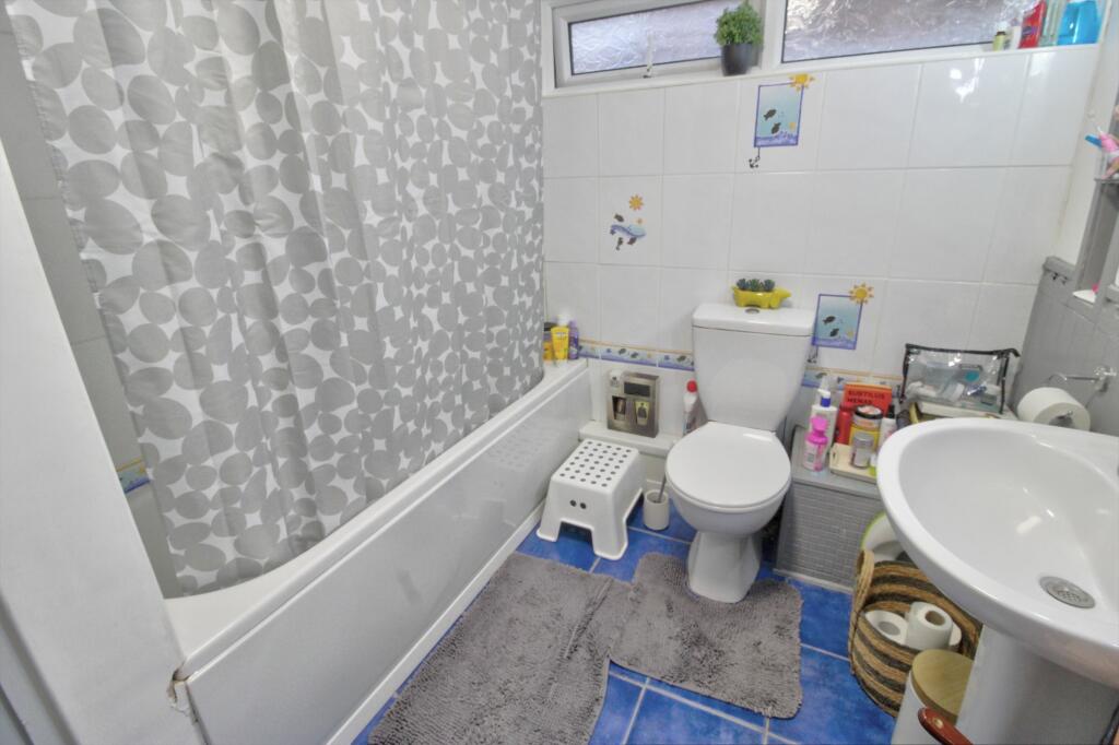 Additional property image - Bishopsfield, Harlow