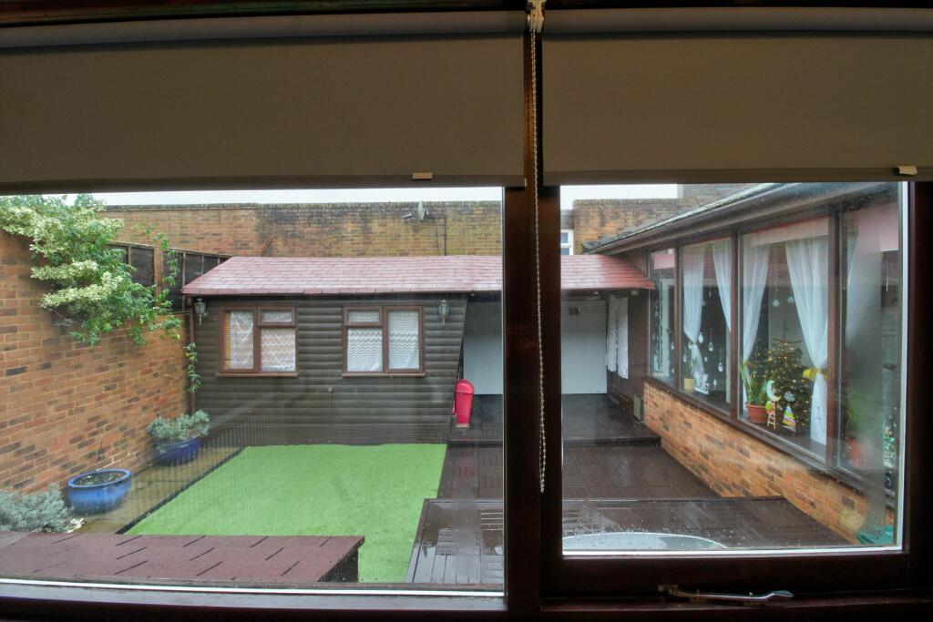 Additional property image - Bishopsfield, Harlow