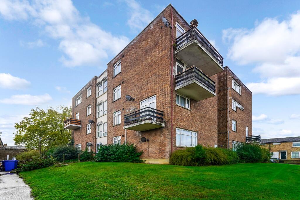 Main image of property: Hollyfield, Harlow