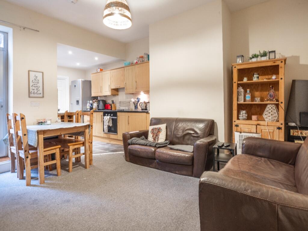 3 bedroom ground floor flat for rent in Tavistock Road, Newcastle Upon Tyne, Tyne and Wear, NE2 3HY, NE2