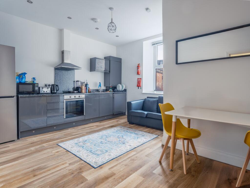 Main image of property: 11 Osborne Terrace, Newcastle Upon Tyne, Tyne and Wear, NE2