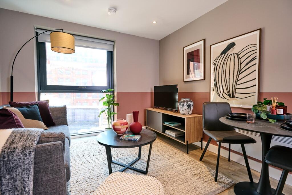 Main image of property: The Barnum, Nottingham Nottingham NG2