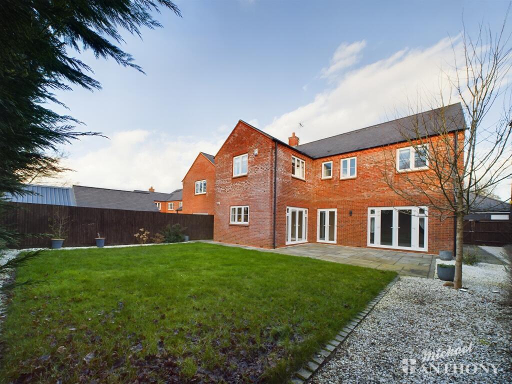 Main image of property: Brook Farm Close, Stoke Hammond, Milton Keynes, Buckinghamshire