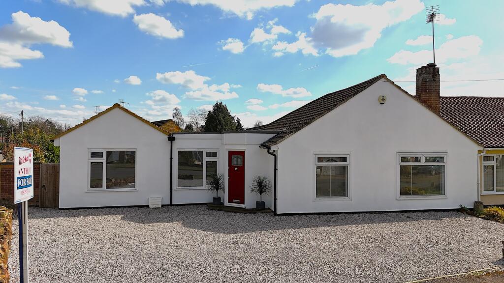 Main image of property: Poplar Close, Leighton Buzzard
