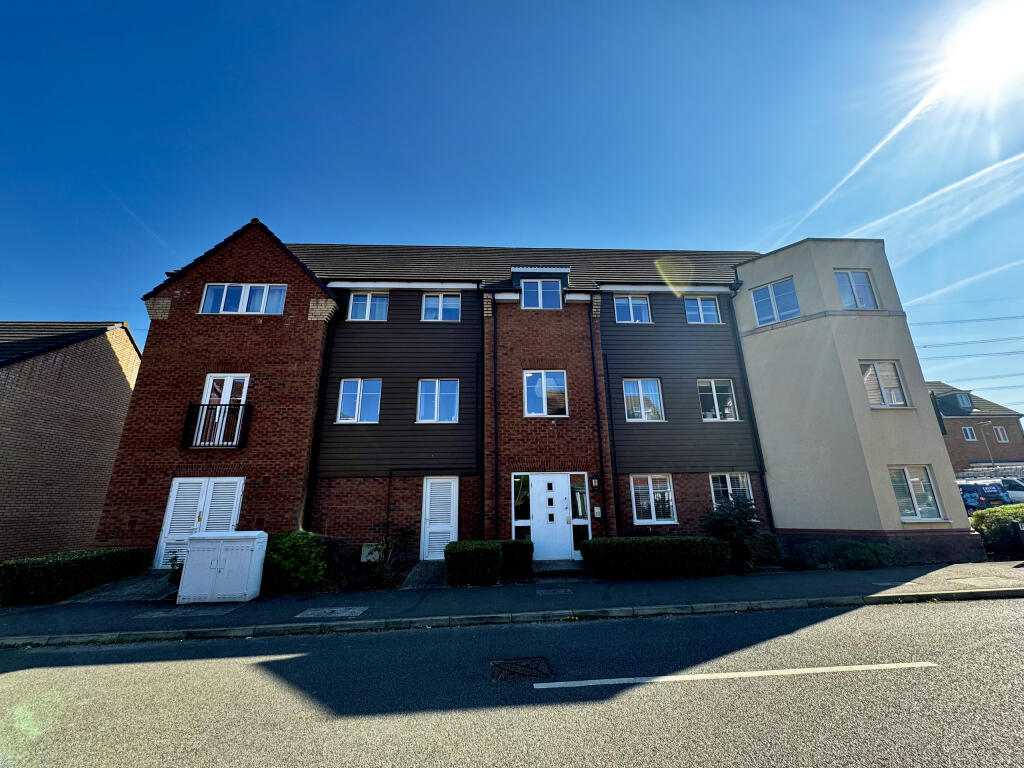 Main image of property: Fieldfare, Leighton Buzzard, Bedfordshire